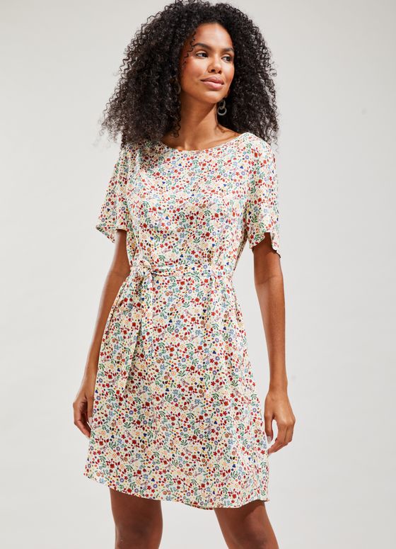 vestido branco cantao