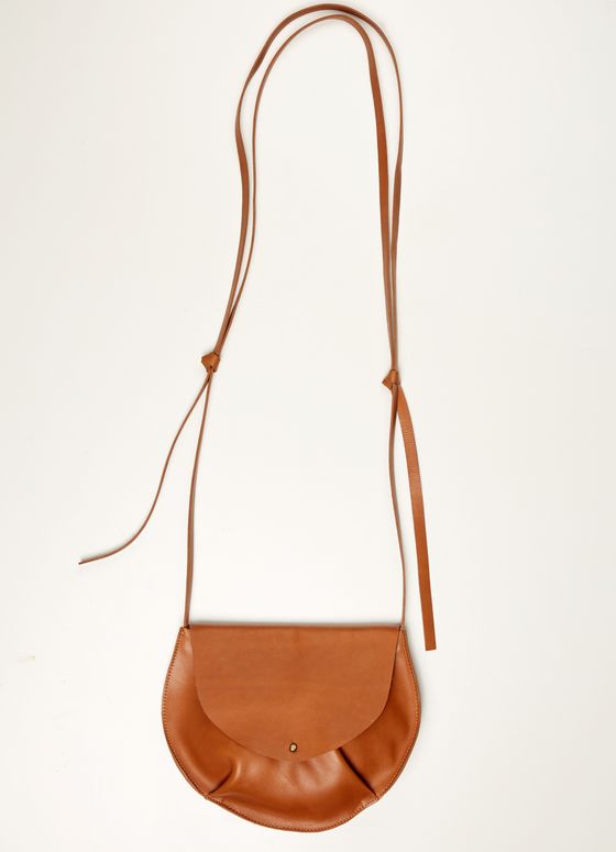 526542_0312_1_S_BOLSA-COURO-DOBRADURA