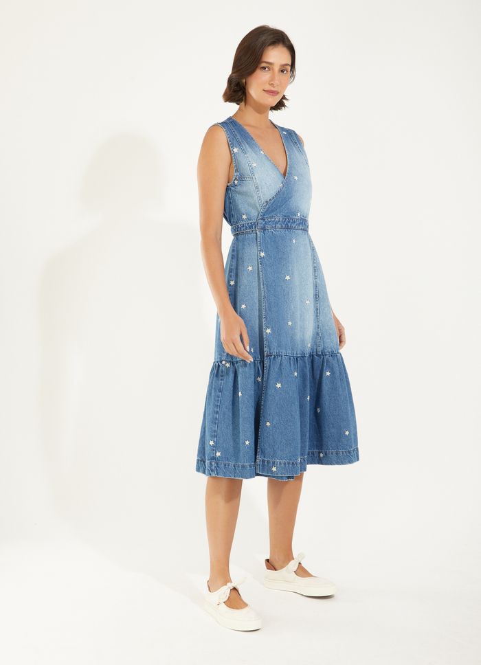 533922_3172_1_M_VESTIDO-JEANS-BORDADO-MARGARIDINHAS