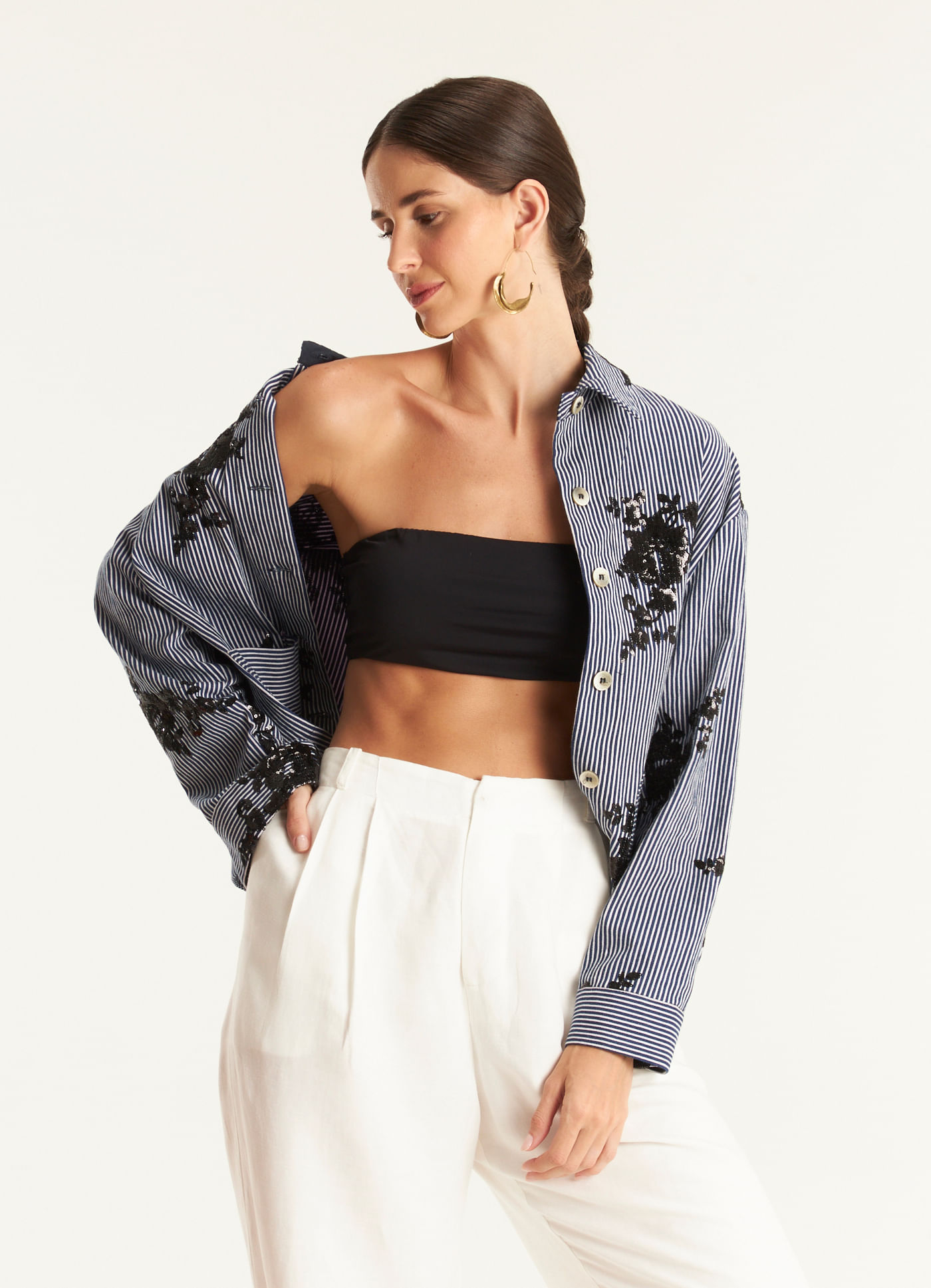 Cropped faixa undr alça removível preto