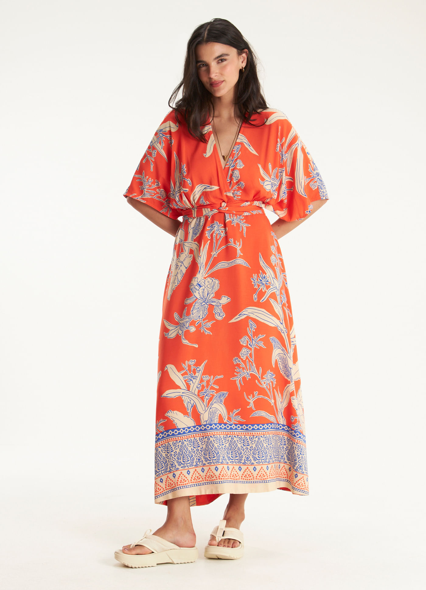 Vestido decote v estampado ísis
