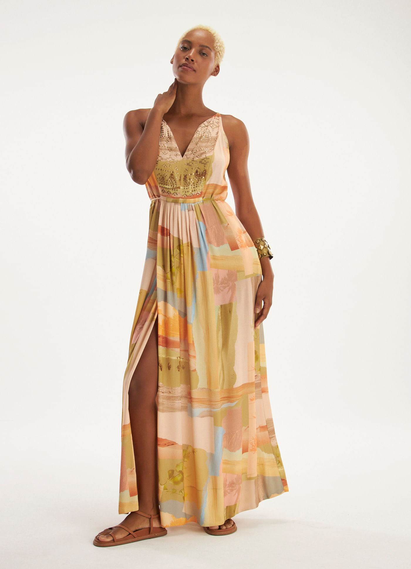 Vestido longo estampado desértica