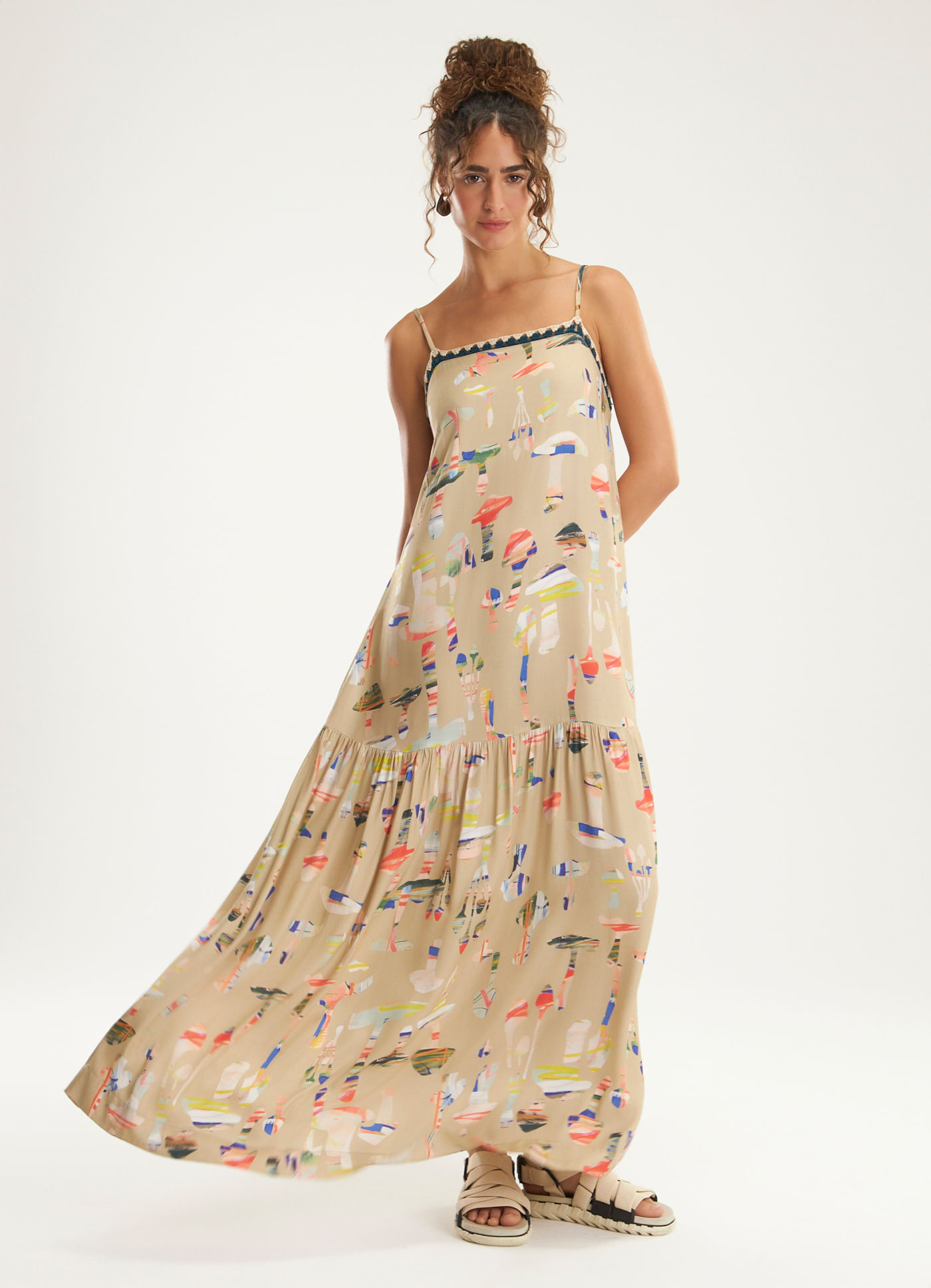 Vestido alcinha estampado maitake