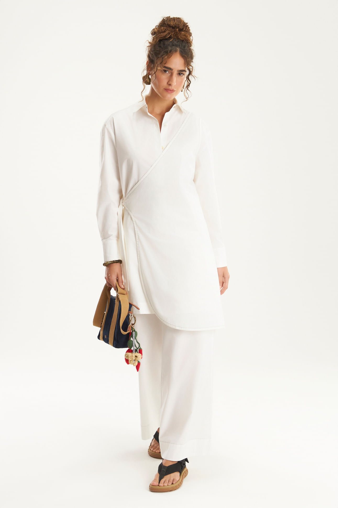 Vestido amarração algodão leve off white