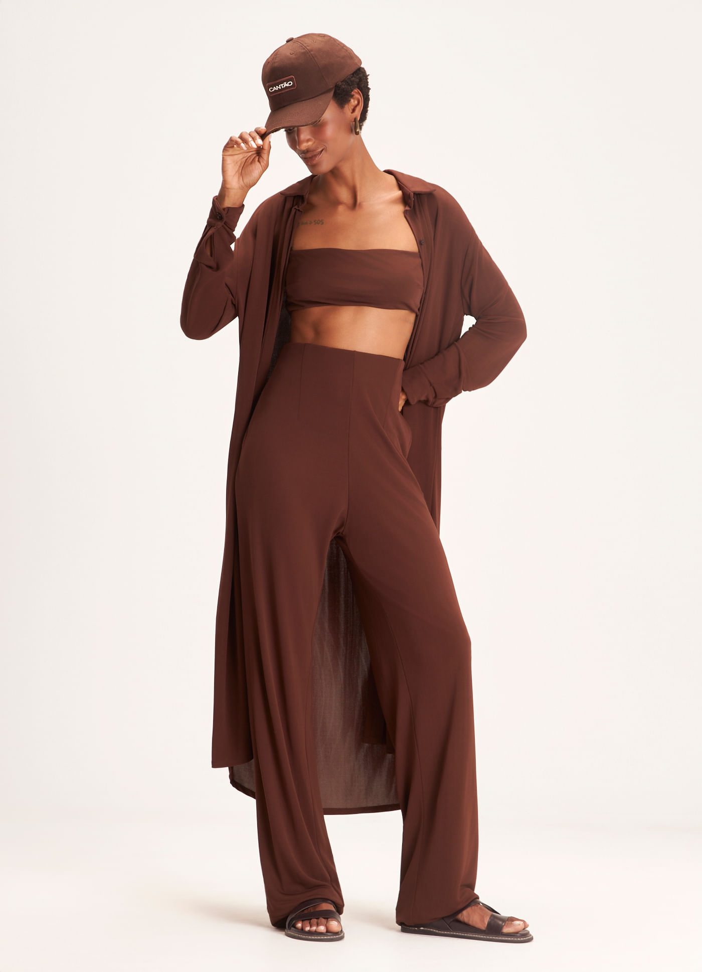Calça pantalona jersey marrom