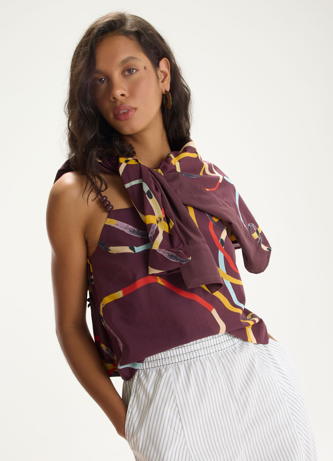 Blusa alça estampada elástica