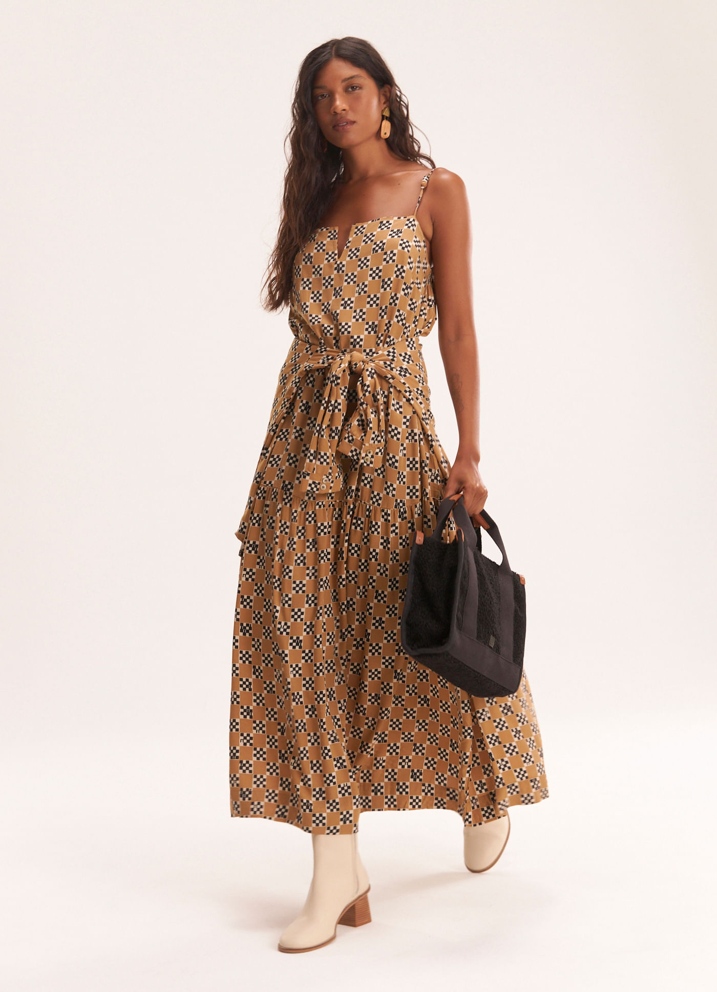 Vestido alcinha estampado tabuleiro