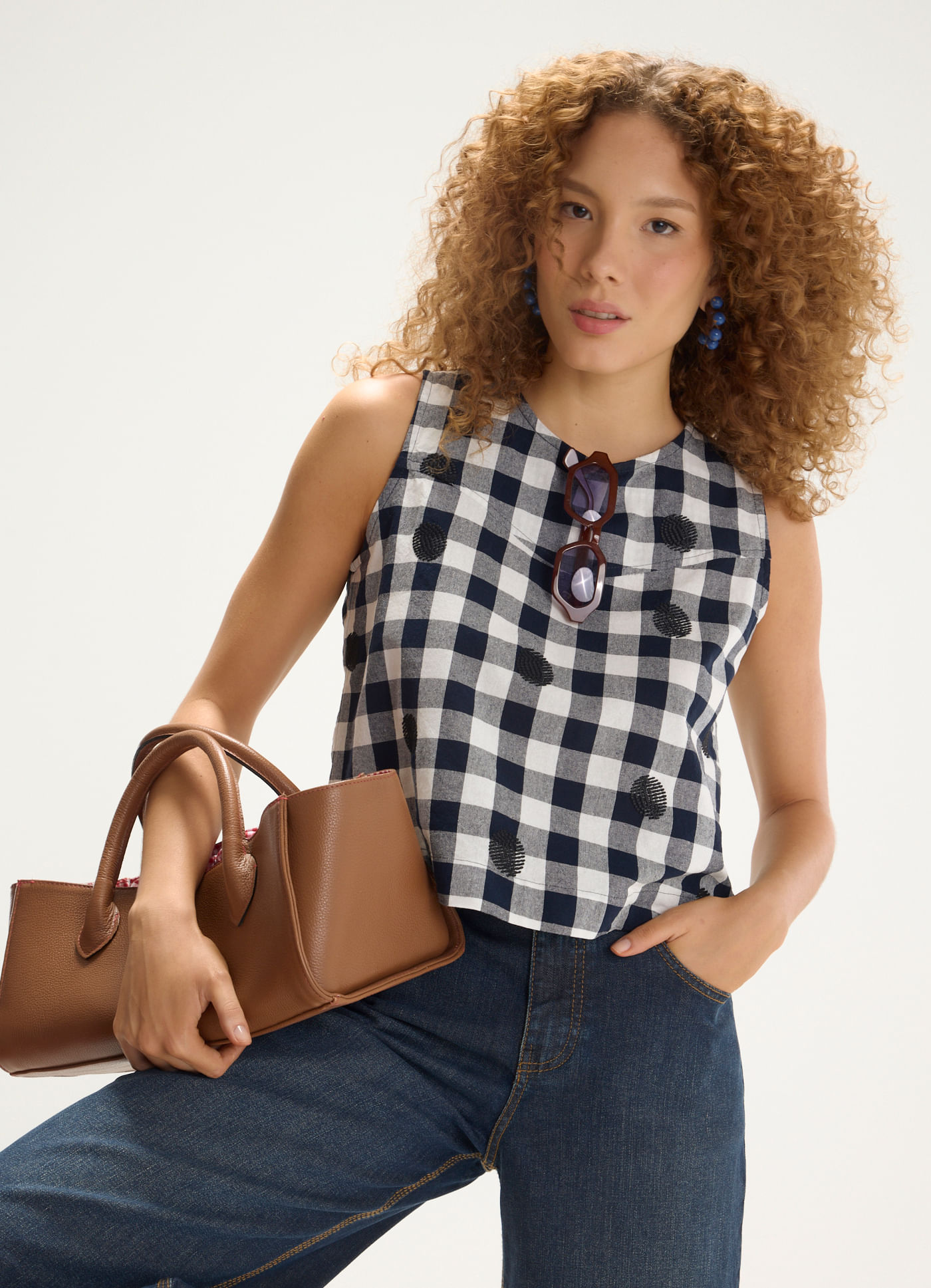 Blusa algodão vichy maxi bordado