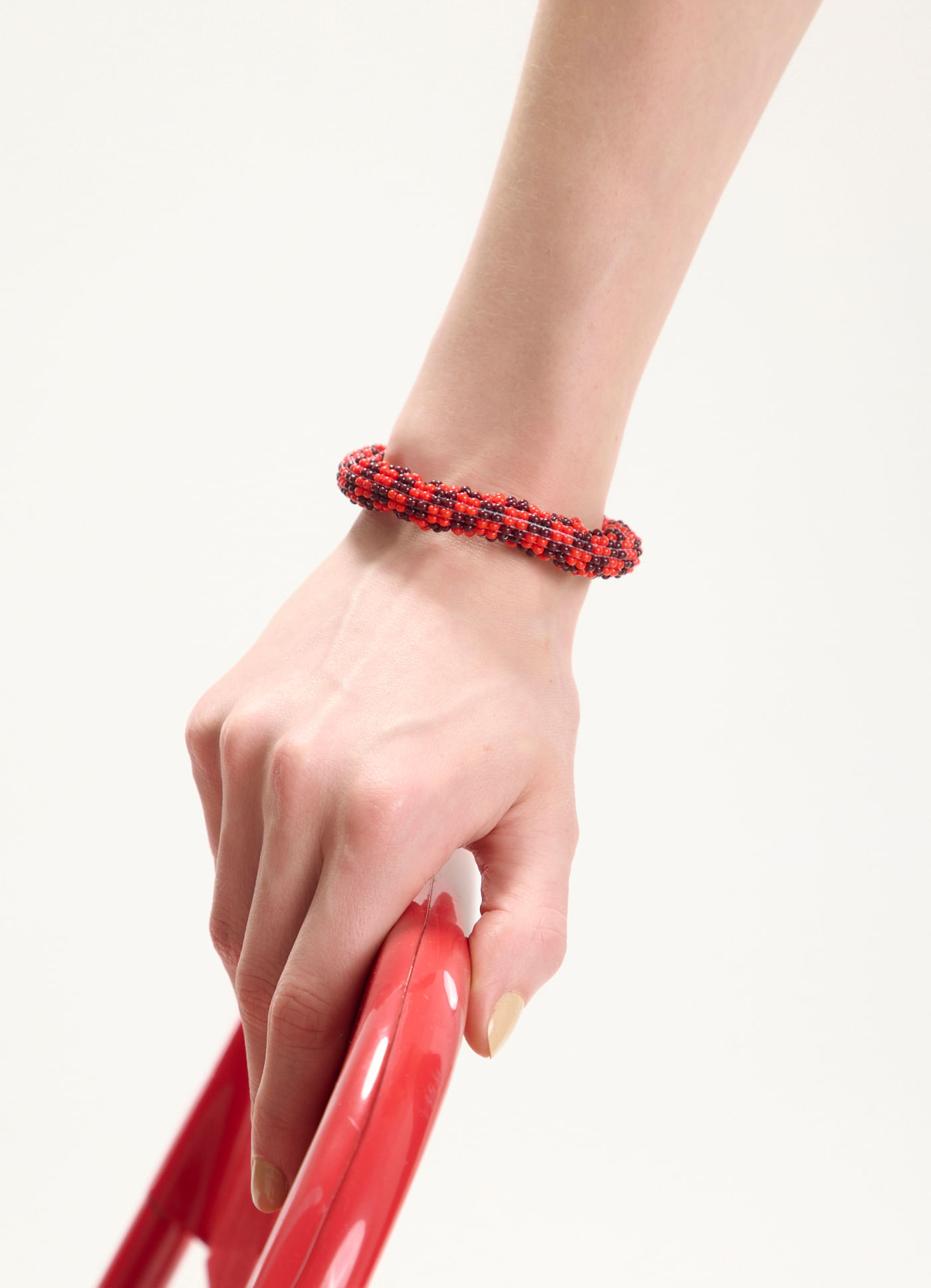 Pulseira miçanga xeque-mate vermelho