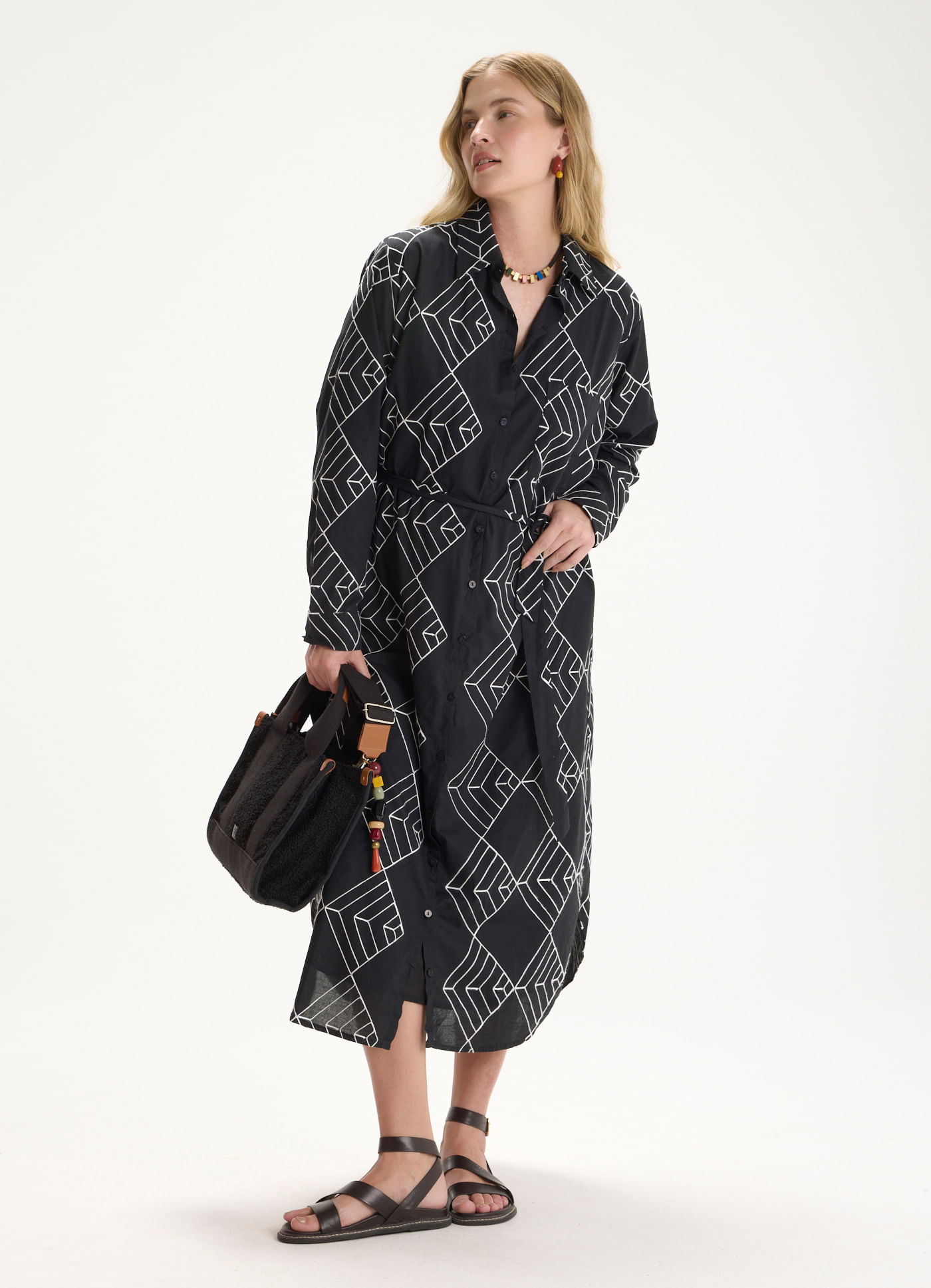 Vestido chemisier voil algodão bordado pipa