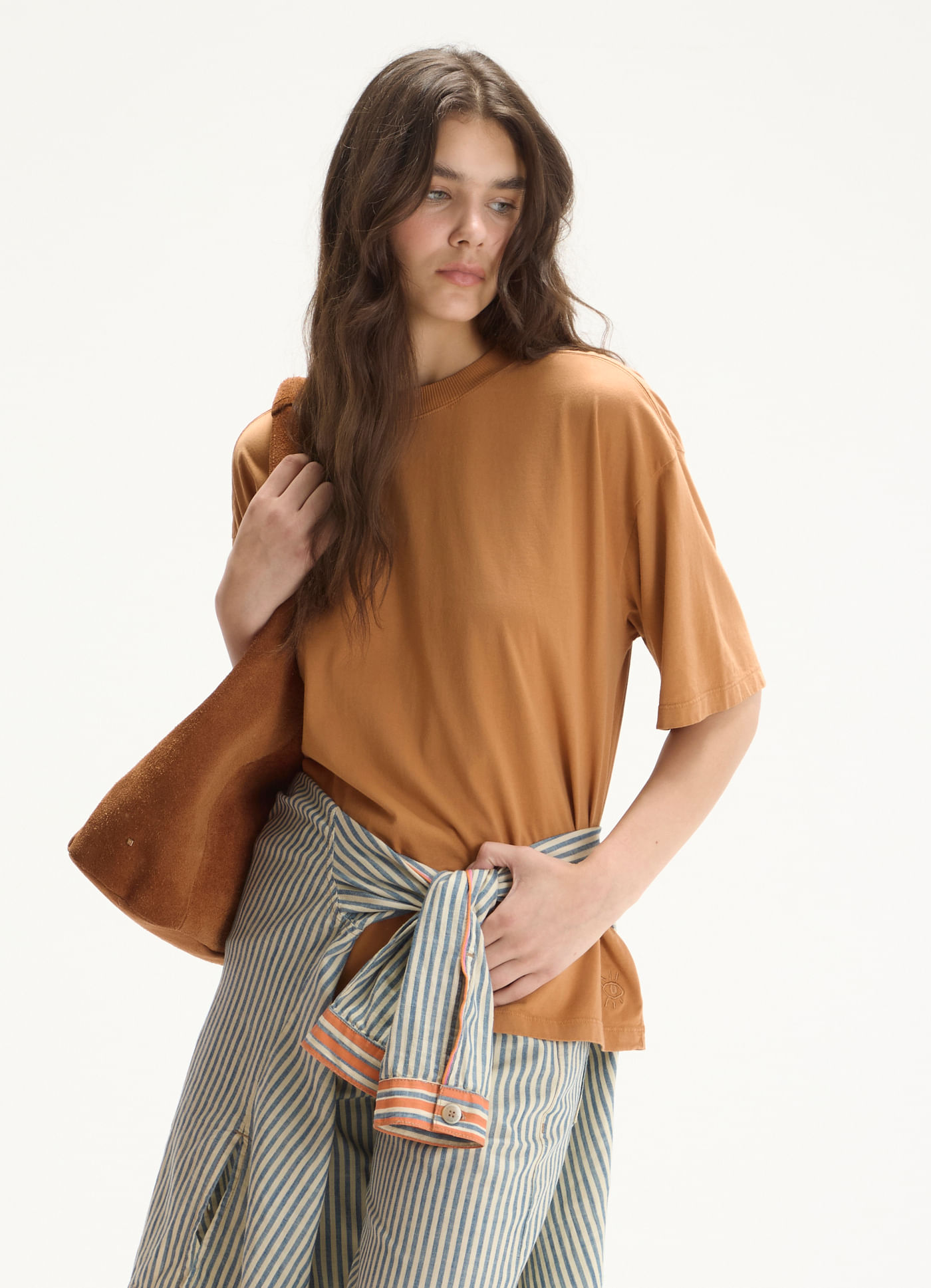 Blusa básica algodão maxi caramelo