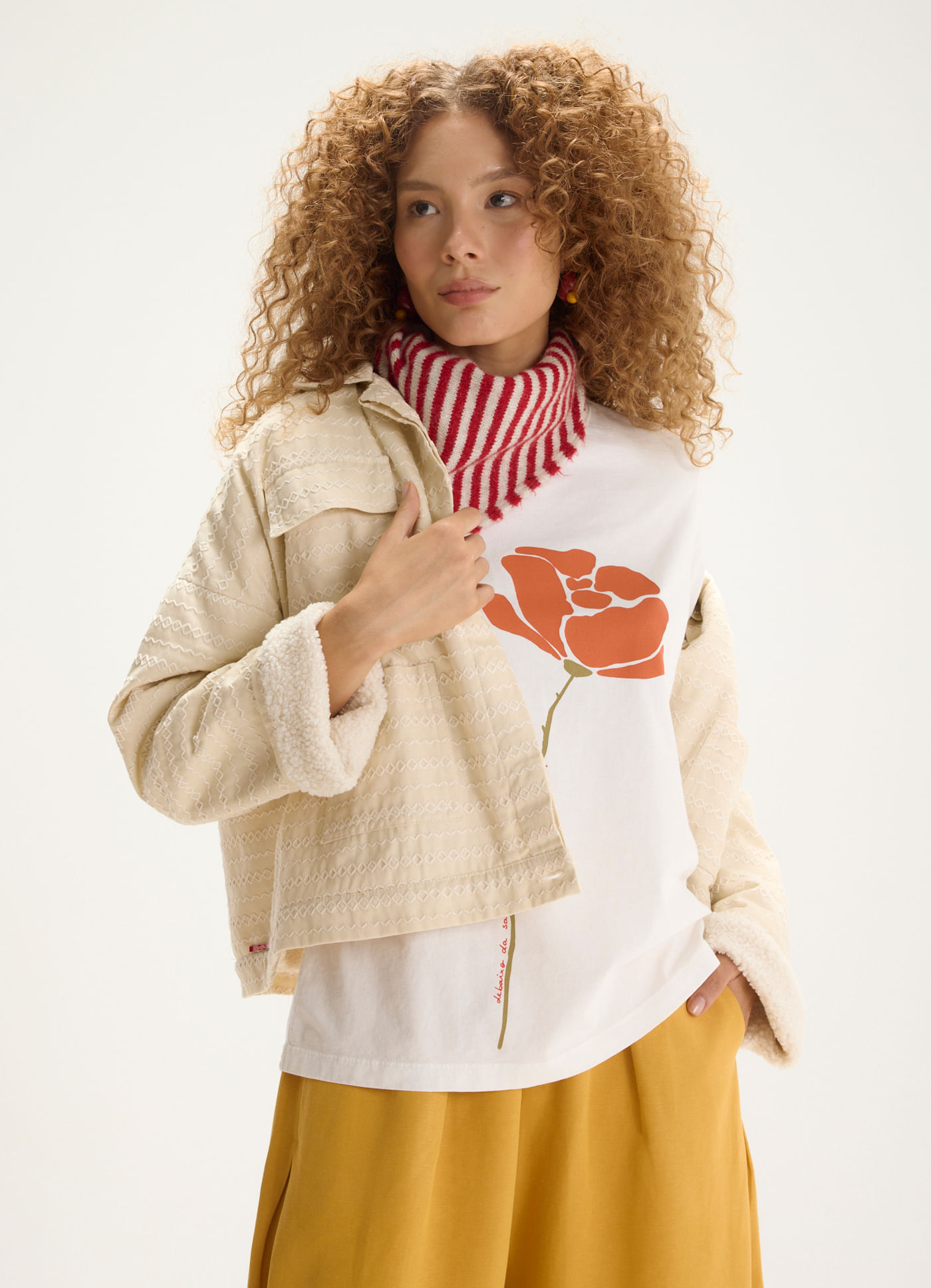 T-shirt classic o cravo e a rosa off white