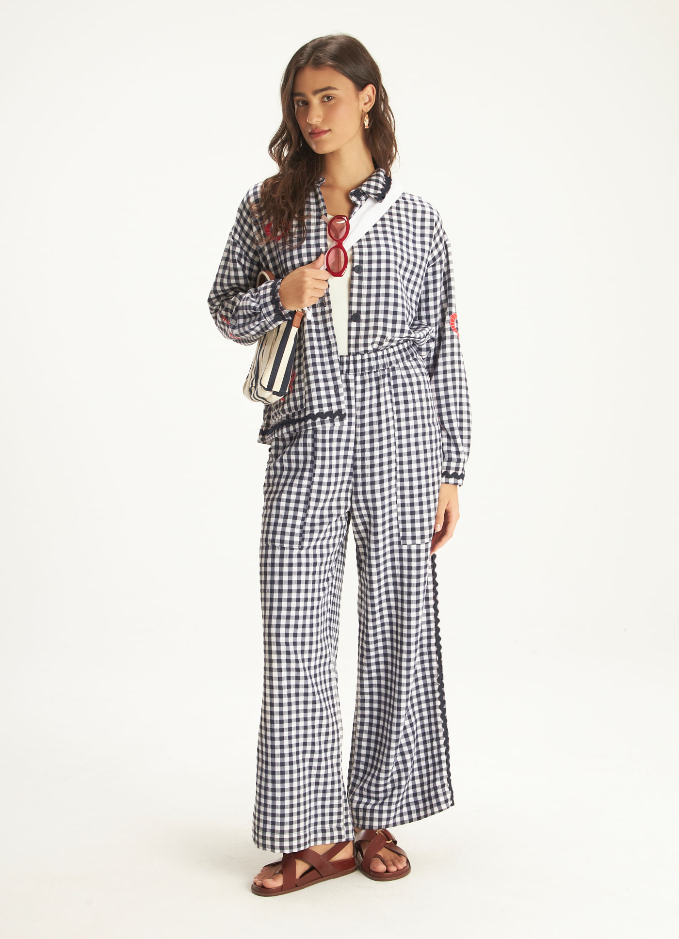 Calça algodão vichy azul marinho